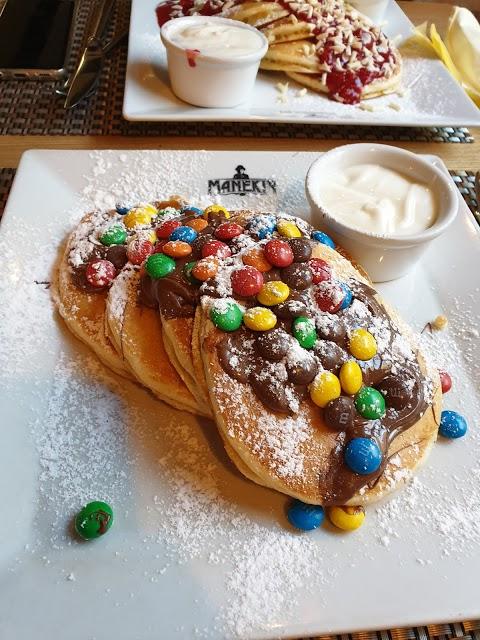 Manekin Poznan Kwiatowa Nalesnikarnia